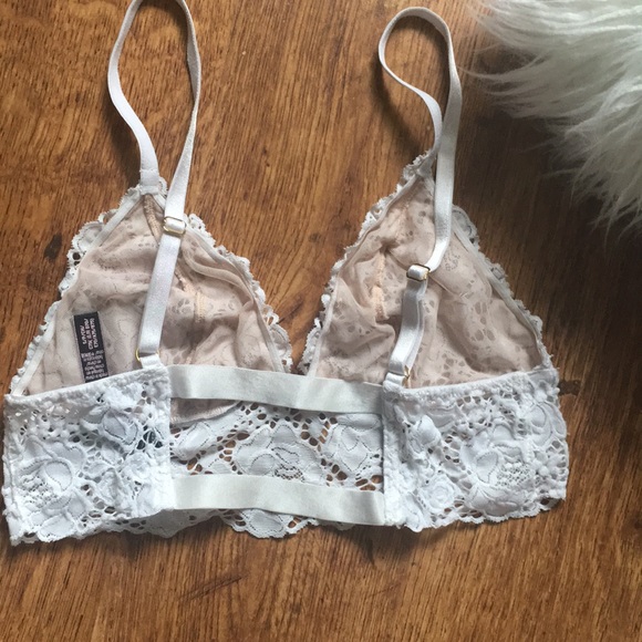 Victoria’s Secret bralettes - Picture 3 of 10